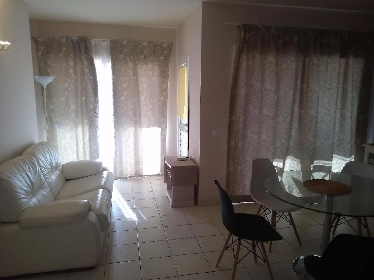 Un Posto Al Sole Callao Salvaje Apartment